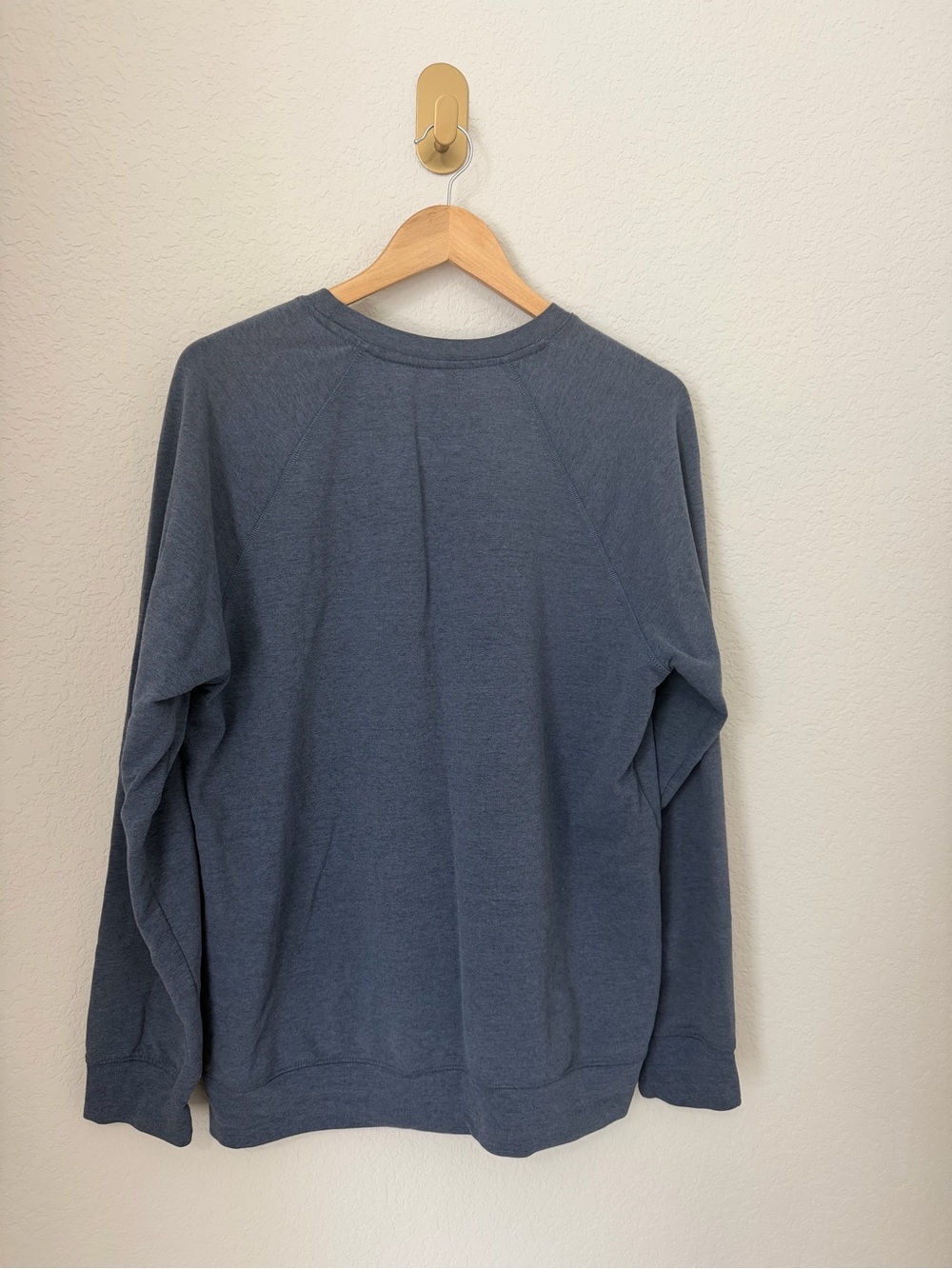 Disney Vintage-Style Classic Mickey Mouse Raglan Sweatshirt - Heather Blue XL - Picture 6 of 6